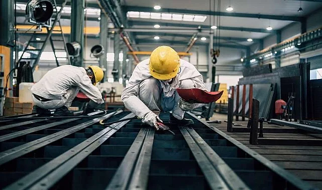 Alaşehir Eski Eşya Atımı